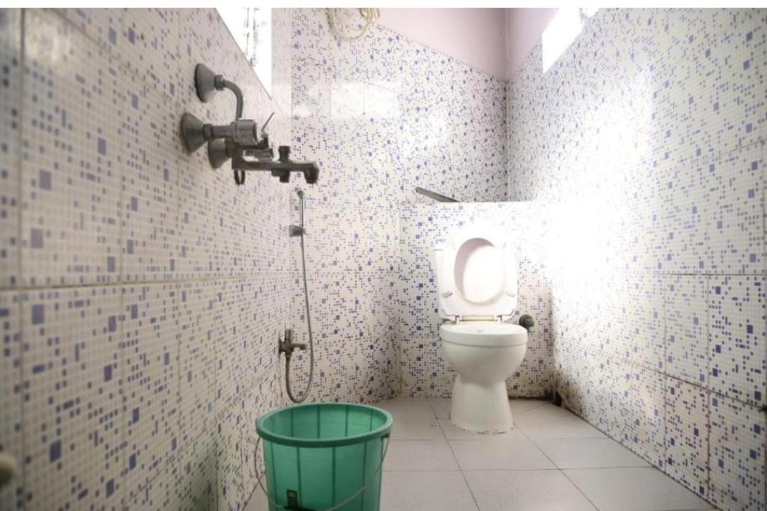 Quarto Inn Гувахати Экстерьер фото